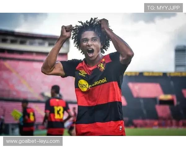 巴西后卫利马状态回暖引关注 巴西后卫利马状态回暖引关注